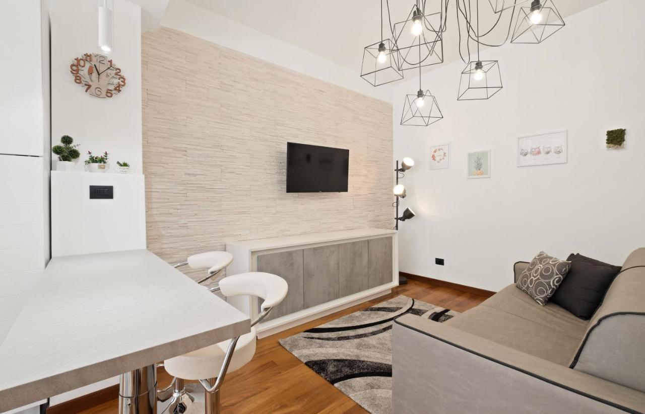 3 Bed Modern Flat - 15 Minutes Walk To Colosseum Ρώμη Εξωτερικό φωτογραφία